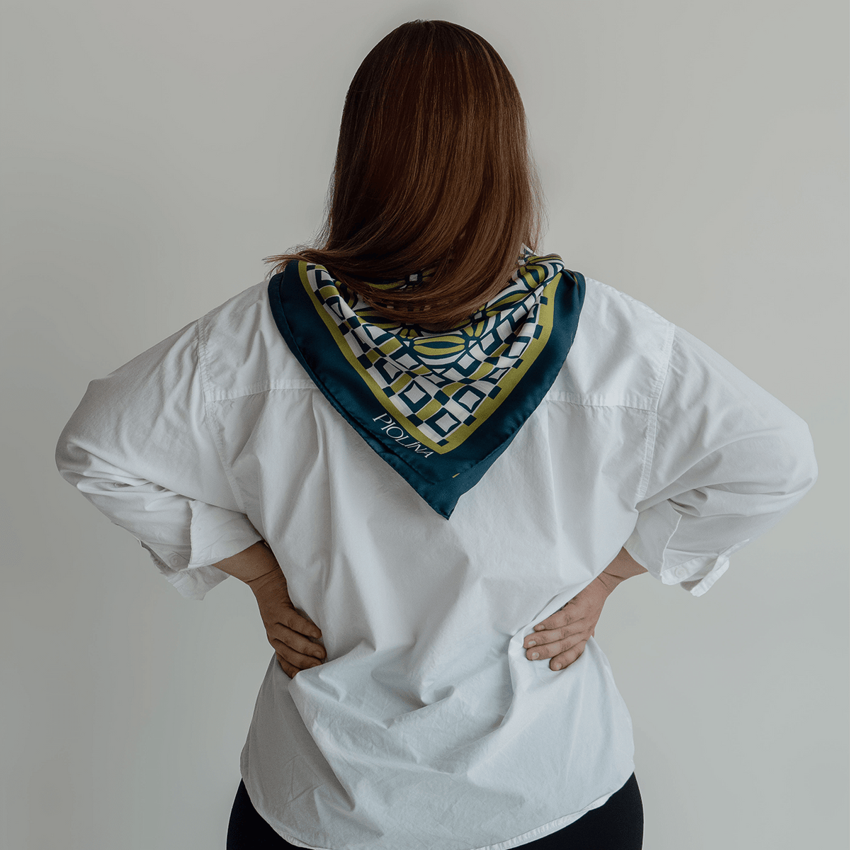 The Magnetic SilkSnap Scarf - Shop Avnu