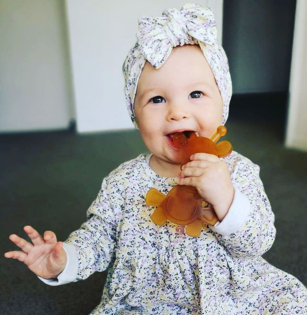 The Little Bamber - Natural Rubber & Baltic Amber Teething Toy - Shop Avnu