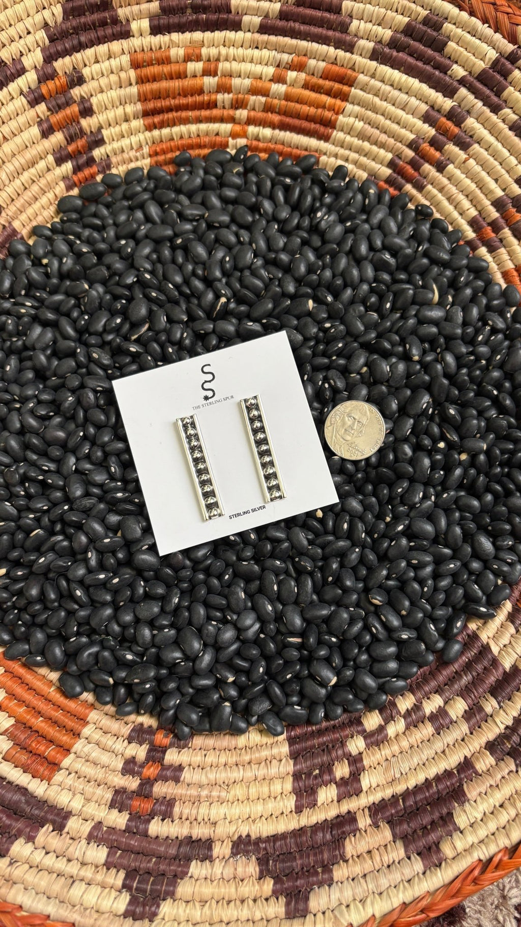 BALL BAR EARRINGS - Shop Avnu