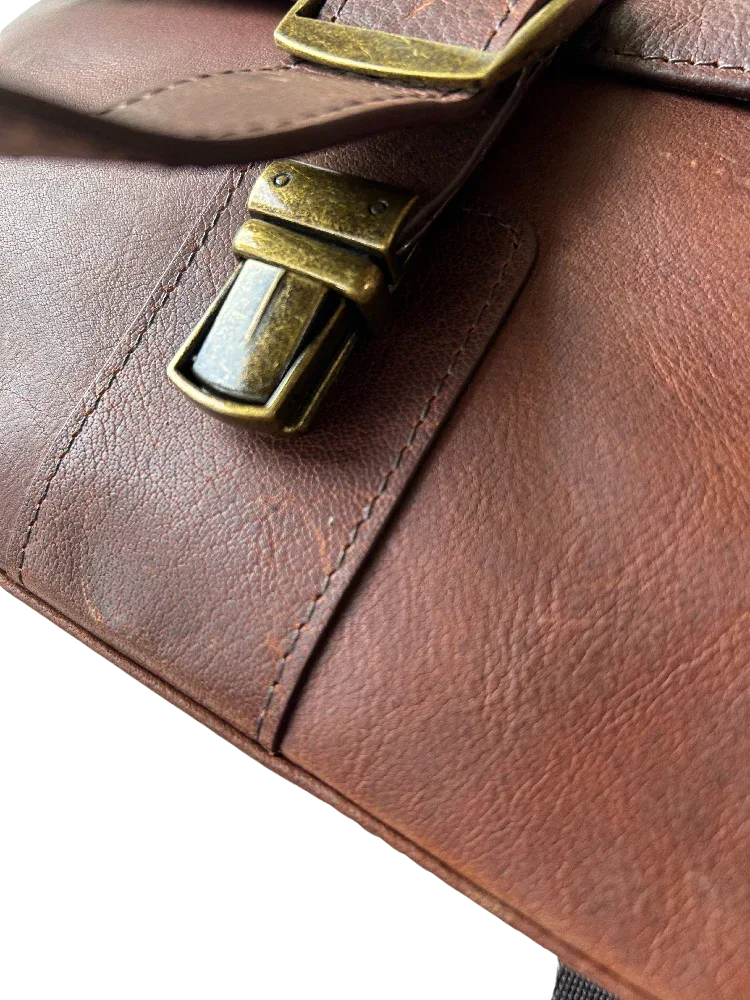 Full Grain Leather Messenger Bag for Men – Crossbody Work & Everyday Shoulder Bag