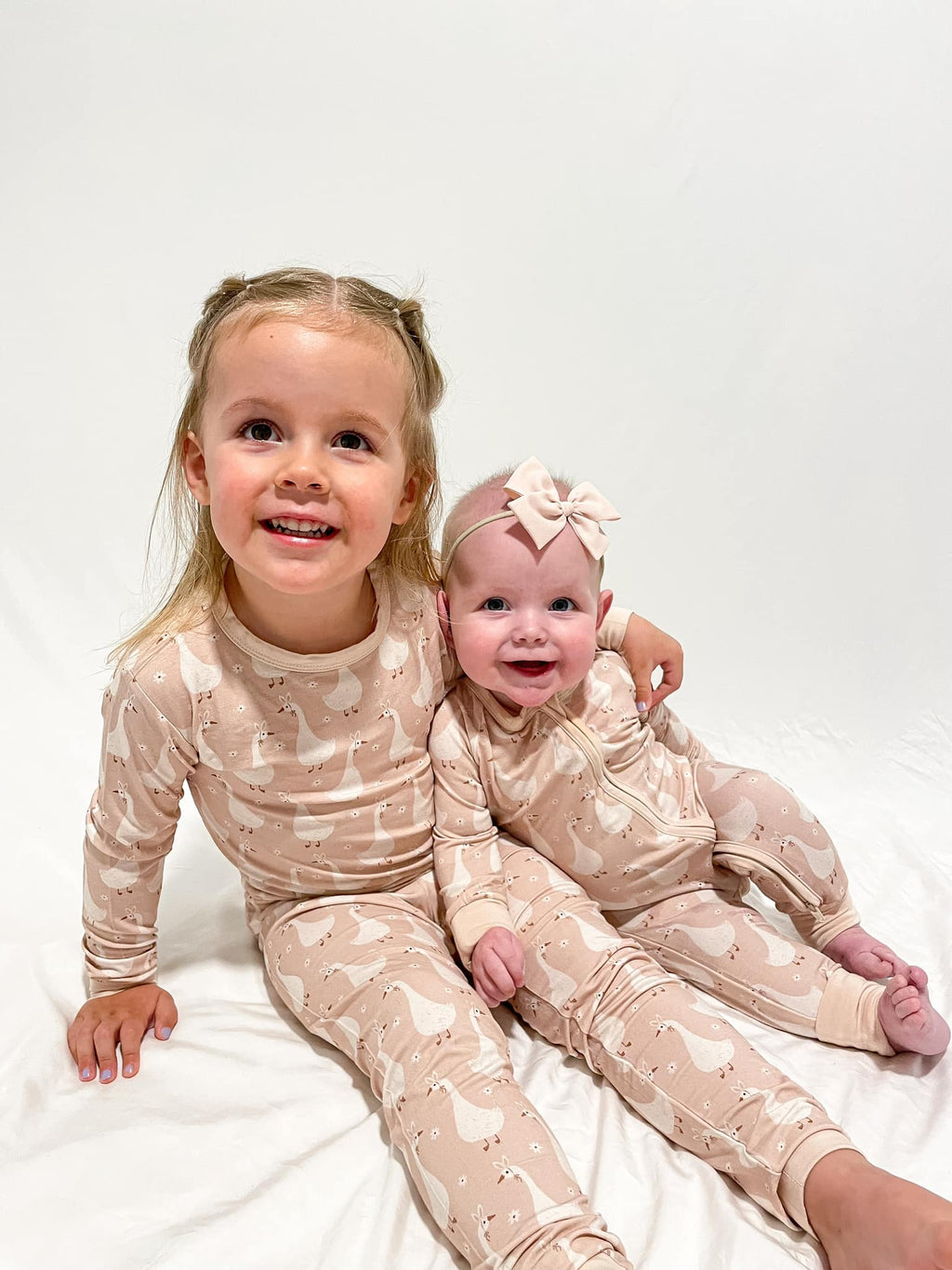 Silly Goose on the Loose 2pc Bamboo Pajamas - Shop Avnu