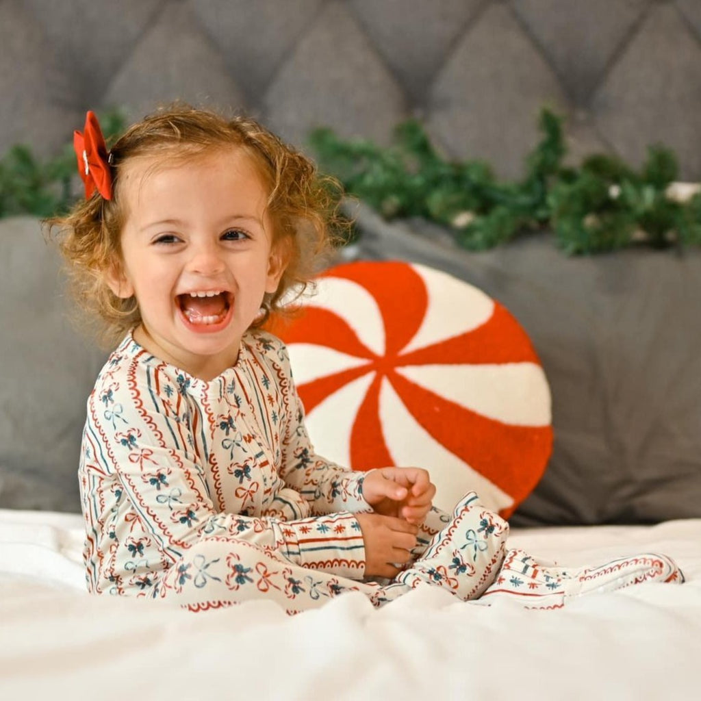 Candy Cane Lane Bamboo Christmas Pajamas - Zippy - Shop Avnu