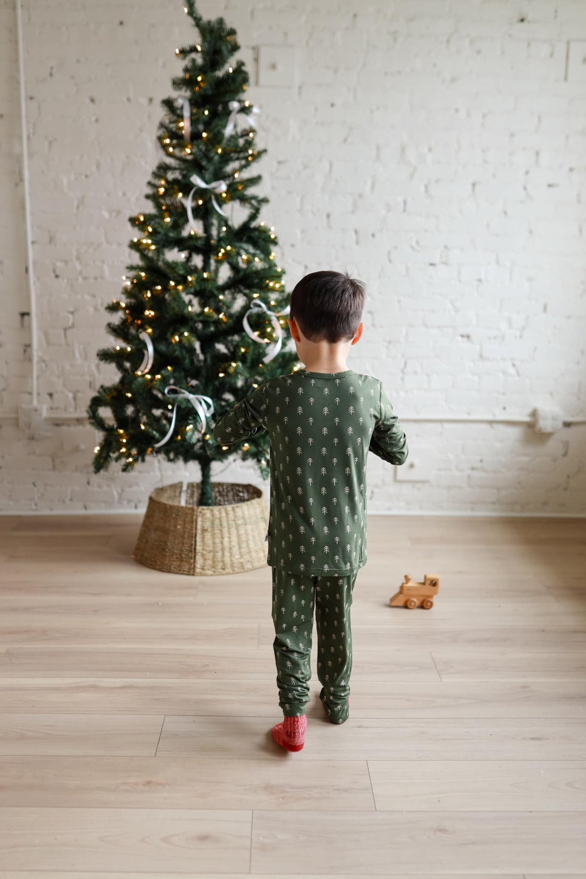 Christmas Tree Bamboo Pajamas - 2pc Set - Shop Avnu