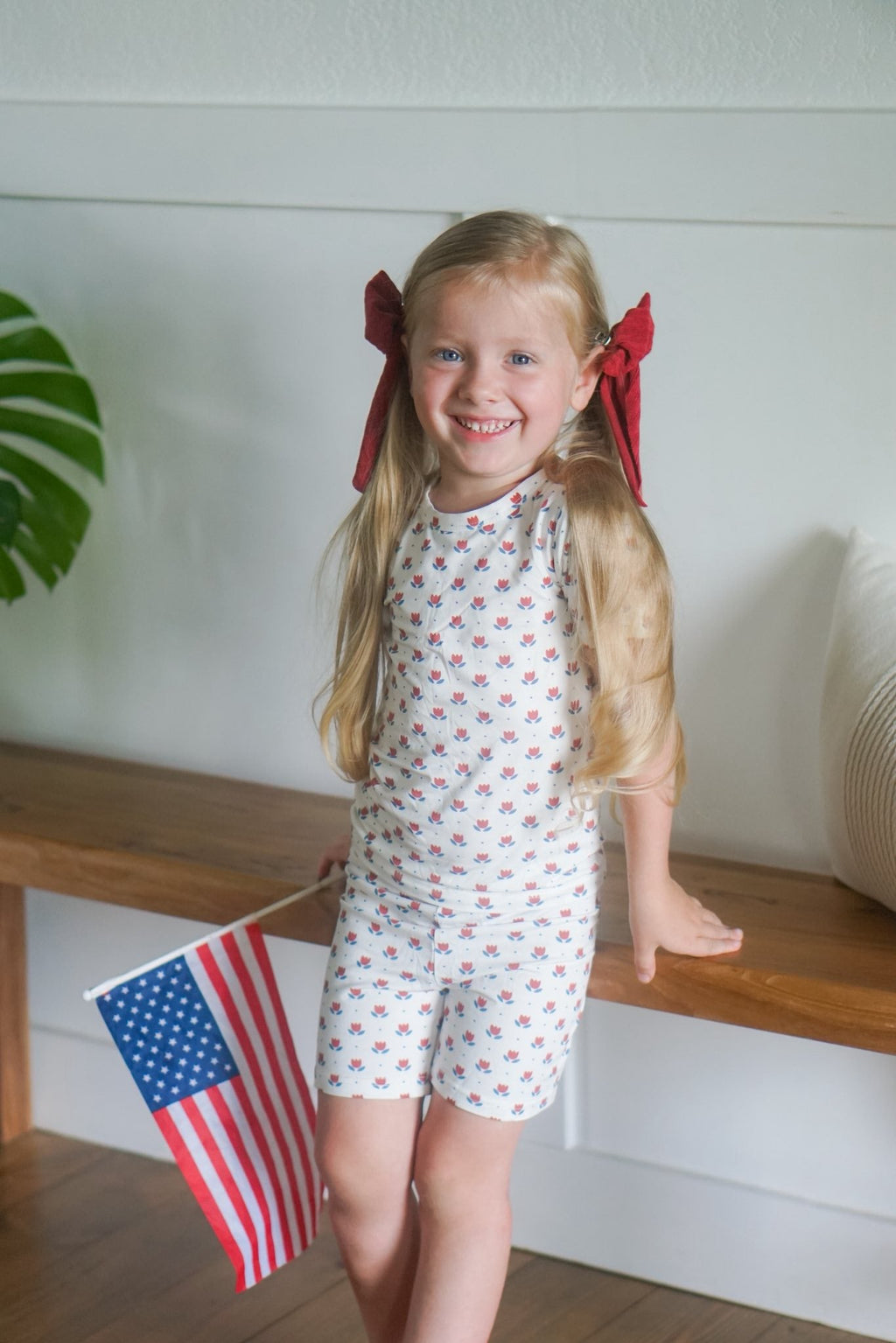 Red White & Blue Tulip 2pc Bamboo Pajamas - Shop Avnu