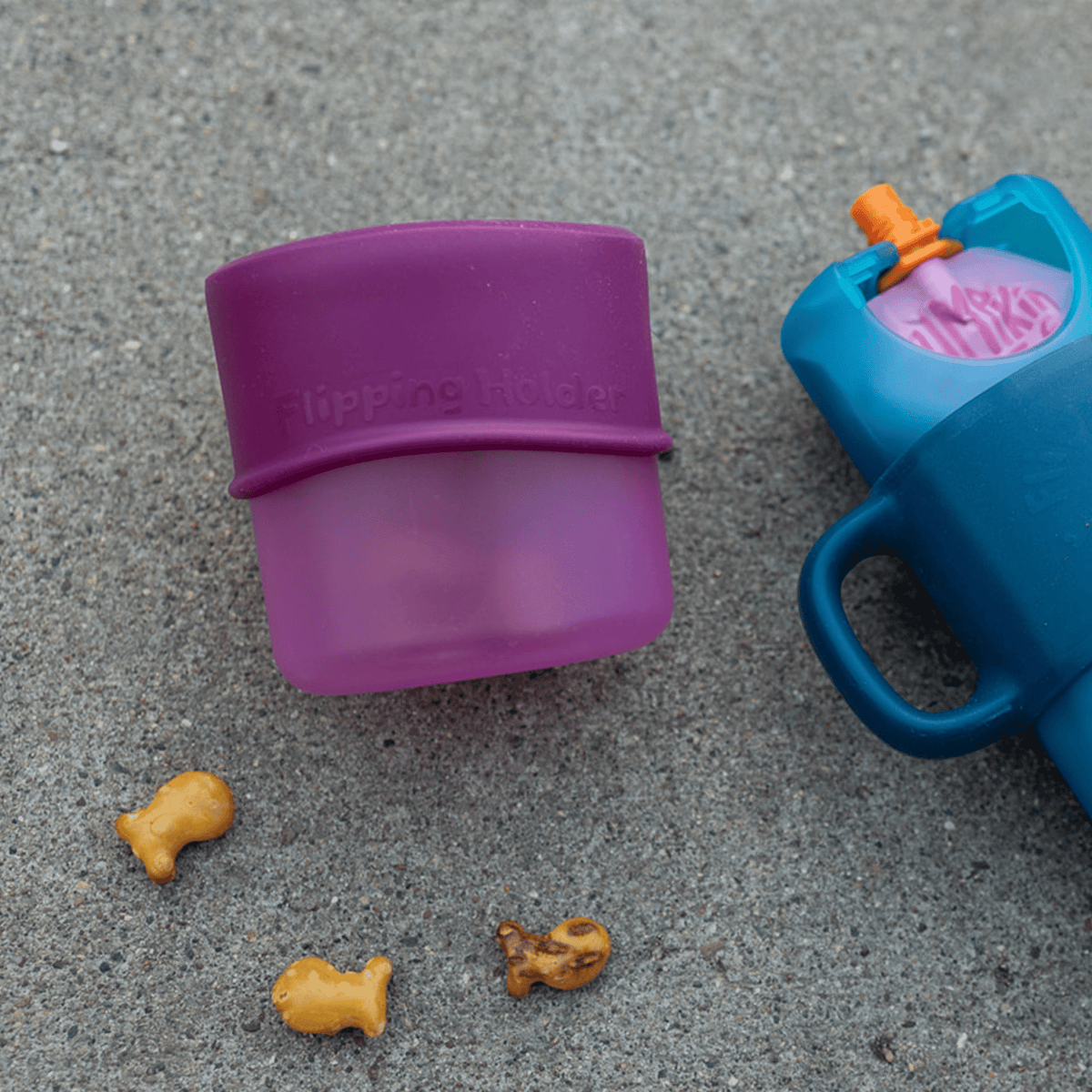 Flipping Holder Snack Cup - Spill Proof, Easy to Clean - Shop Avnu
