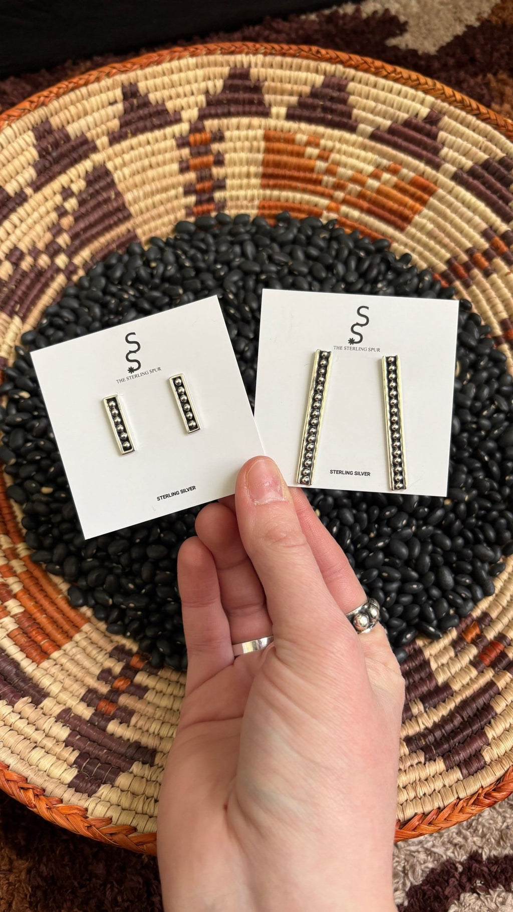 BALL BAR EARRINGS - THIN - Shop Avnu