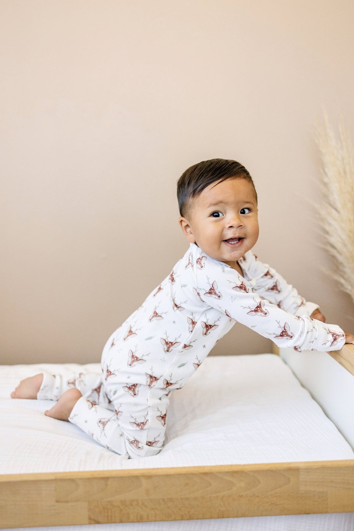Reindeer Games Ribbed Bamboo Zippy Pajamas *NB to 3/6m left - Shop Avnu