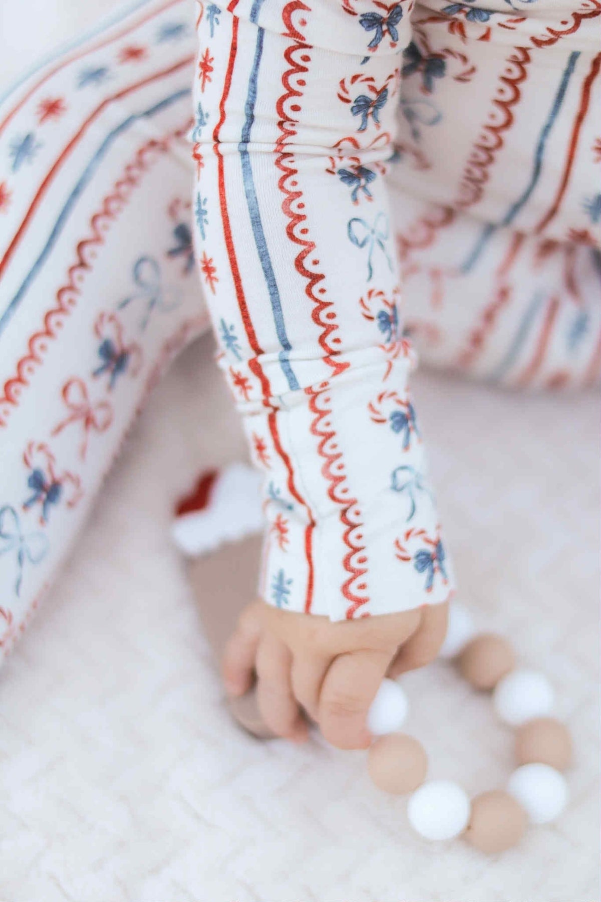 Candy Cane Lane Bamboo Christmas Pajamas - Zippy - Shop Avnu