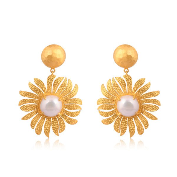 Anemone's Charm Drop Earrings - Pearl - Shop Avnu