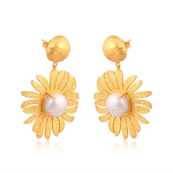 Anemone's Charm Drop Earrings - Pearl - Shop Avnu