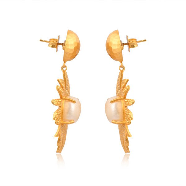 Anemone's Charm Drop Earrings - Pearl - Shop Avnu