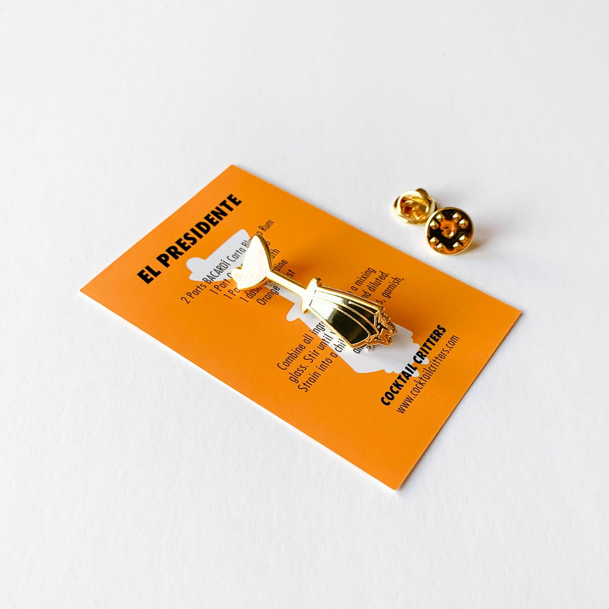 BACARDI El Presidente Pin - Shop Avnu