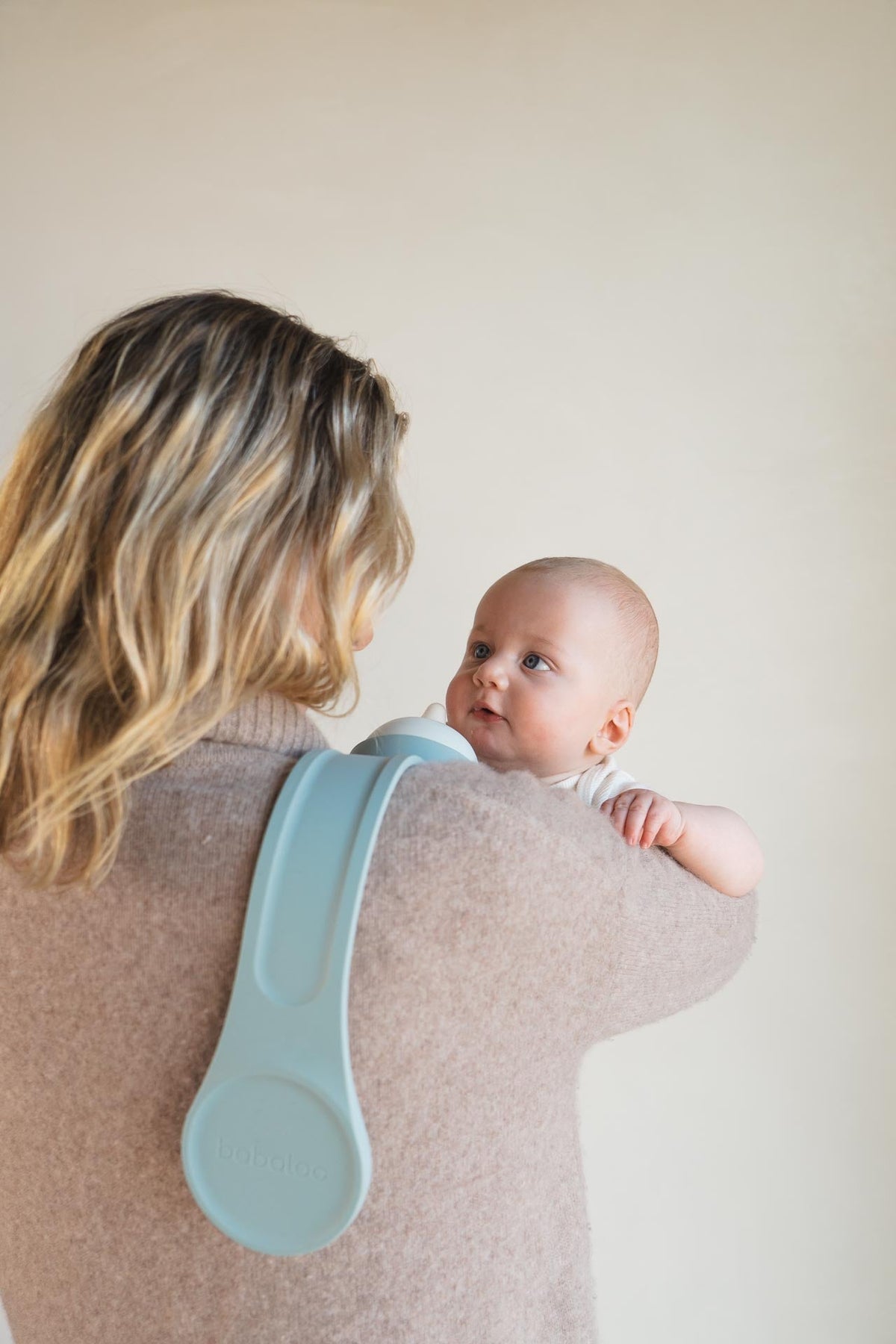 hands - free feeding strap - Shop Avnu