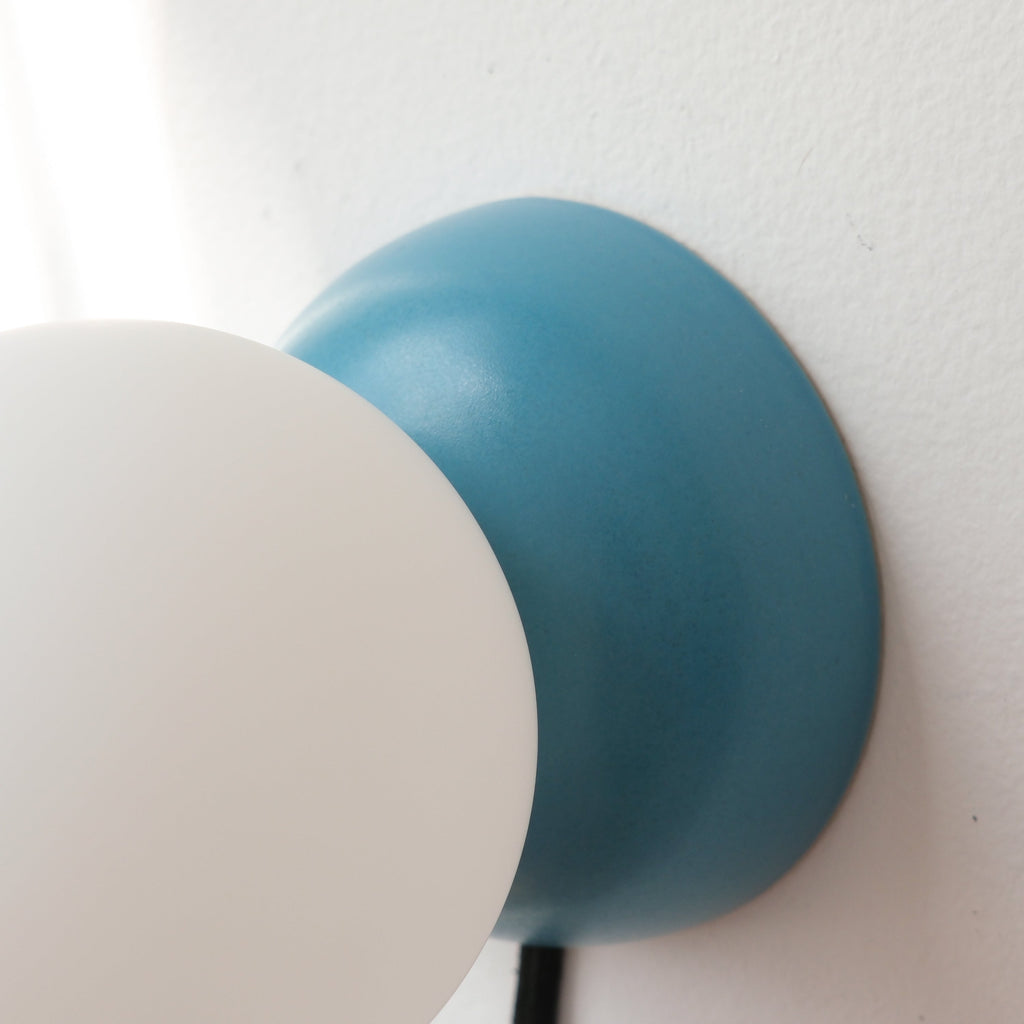 Monroe Sconce