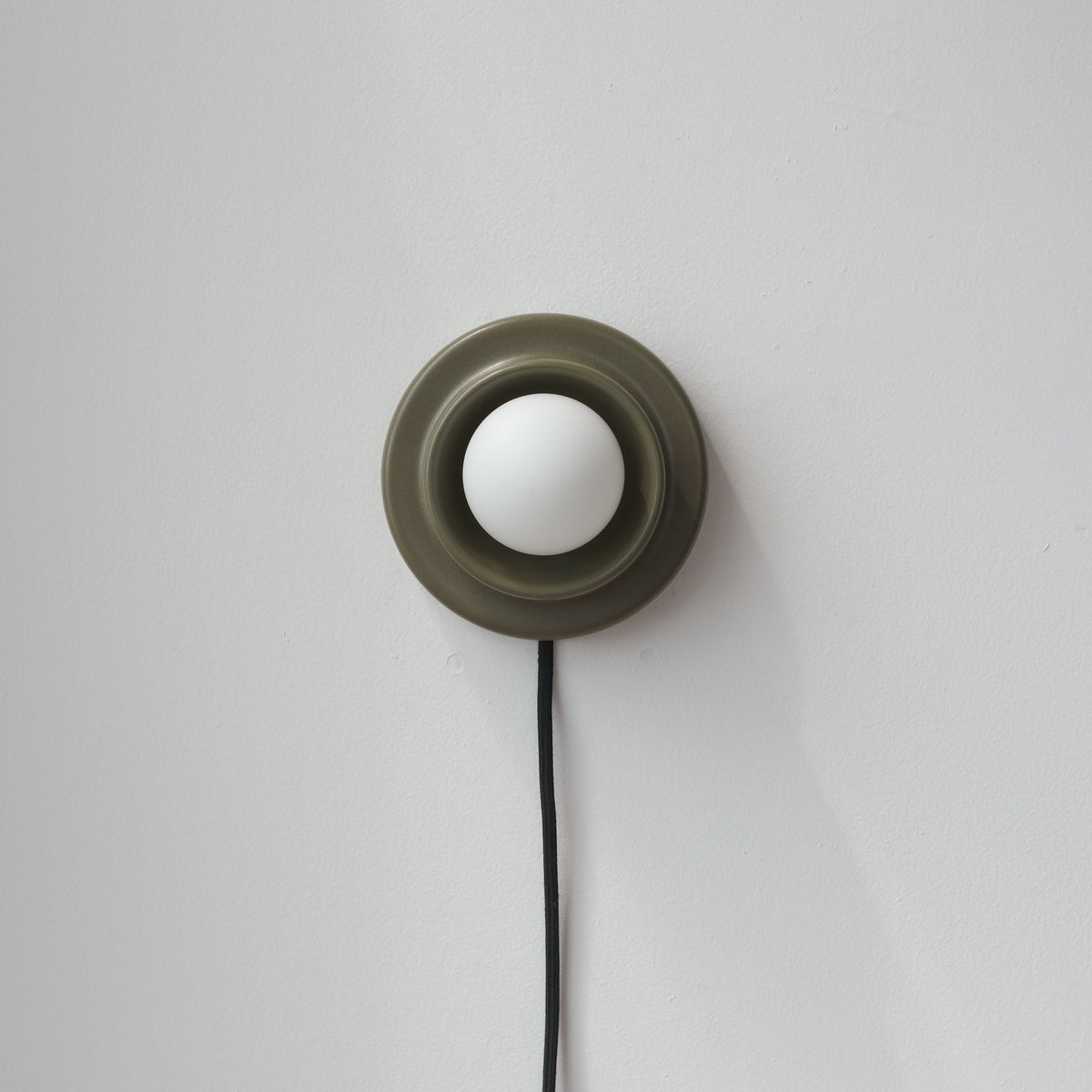 Q Sconce