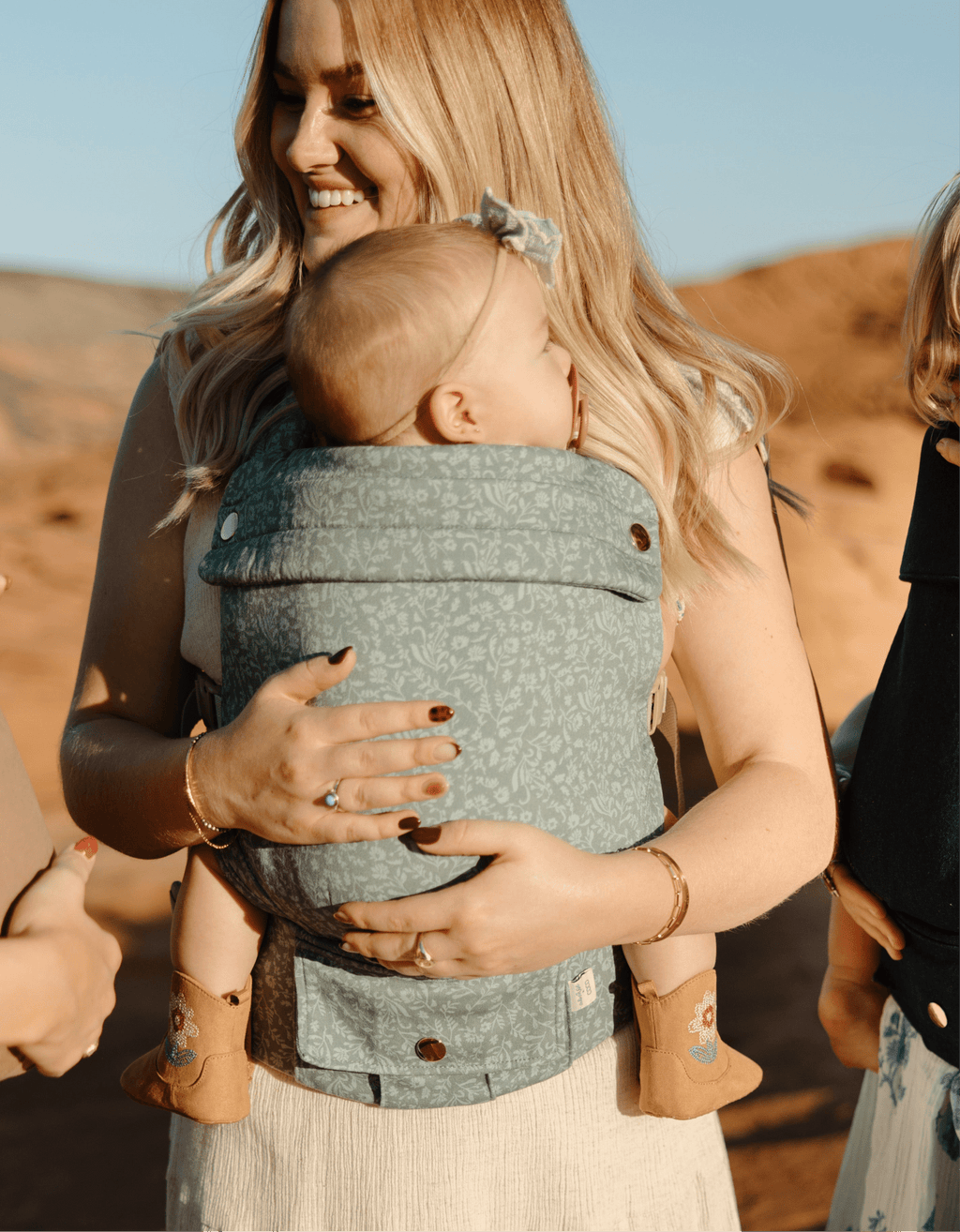 Coco Bloom – Cotton Baby Carrier - Shop Avnu