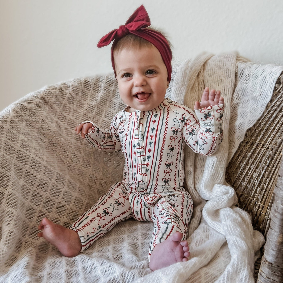 Candy Cane Lane Bamboo Christmas Pajamas - Zippy - Shop Avnu