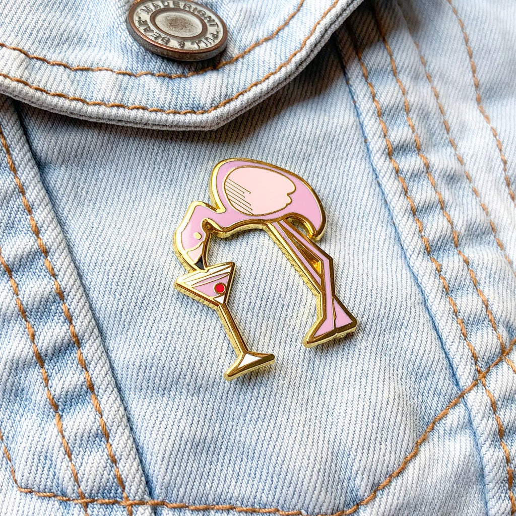 Flamingo x Cosmopolitan Pin - Shop Avnu
