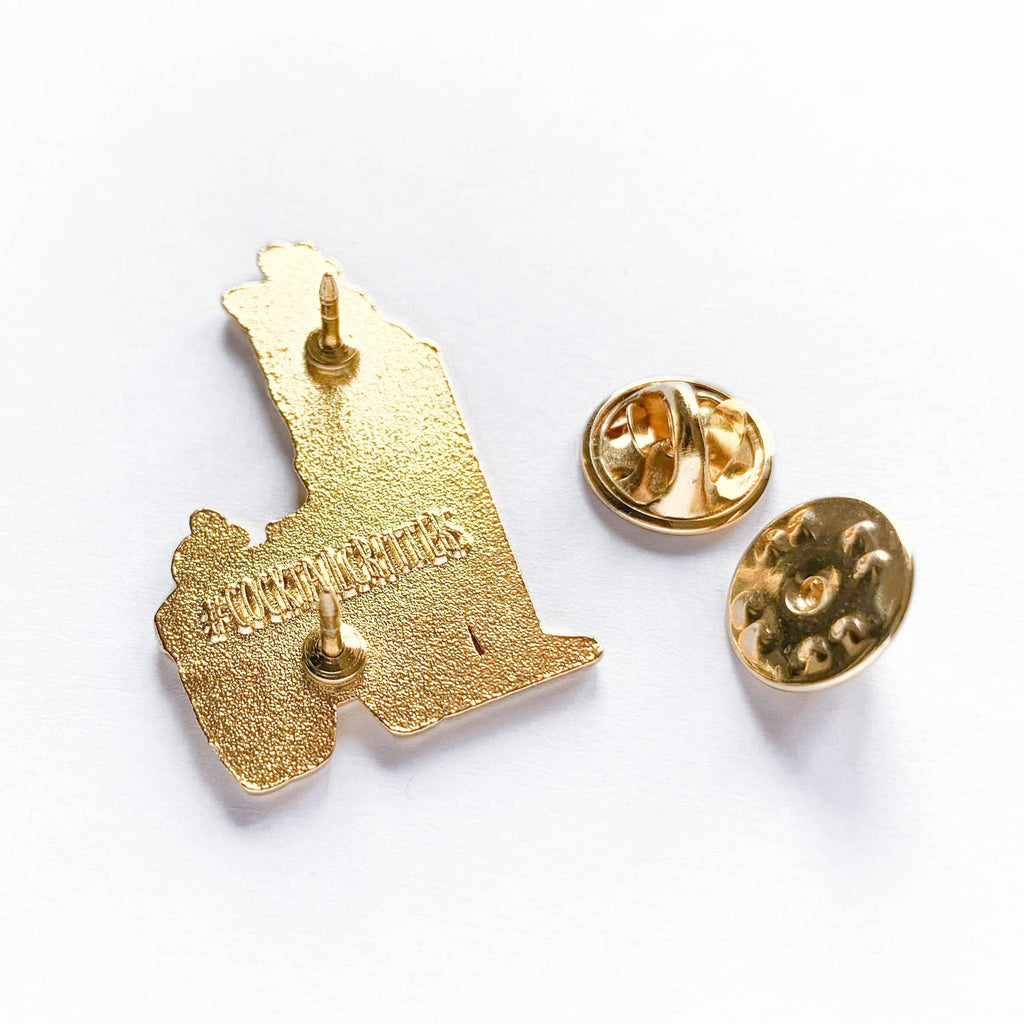 Giraffe x Beer Pin - Shop Avnu