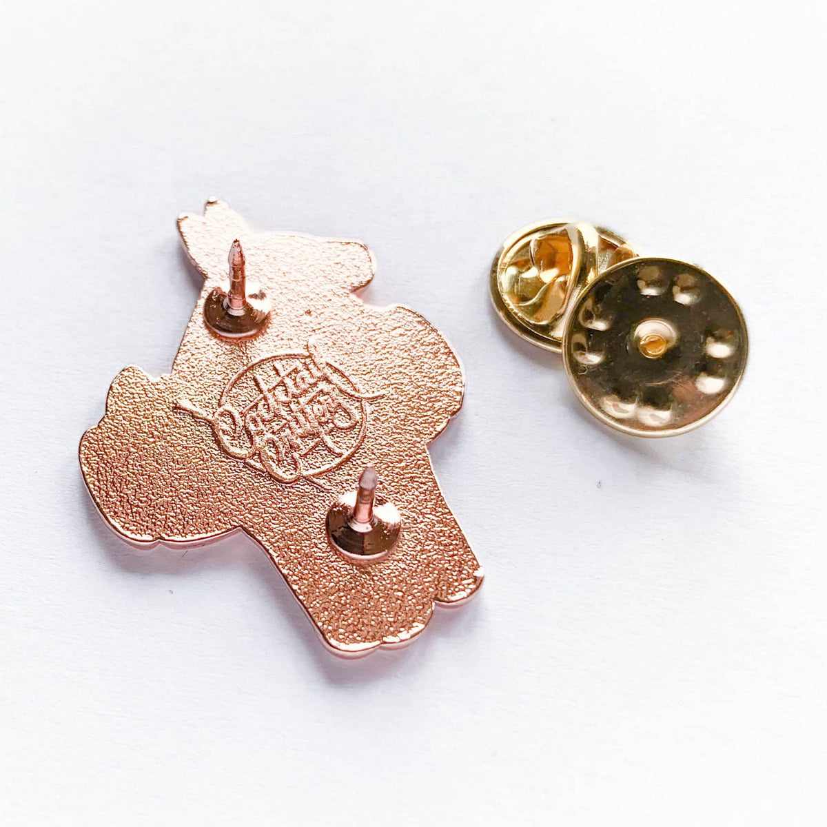 Moscow Mule Pin - Shop Avnu