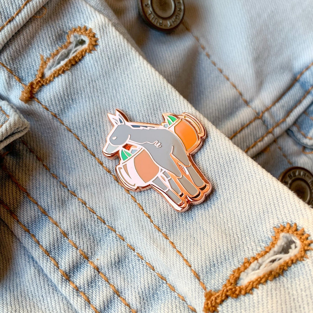 Moscow Mule Pin - Shop Avnu