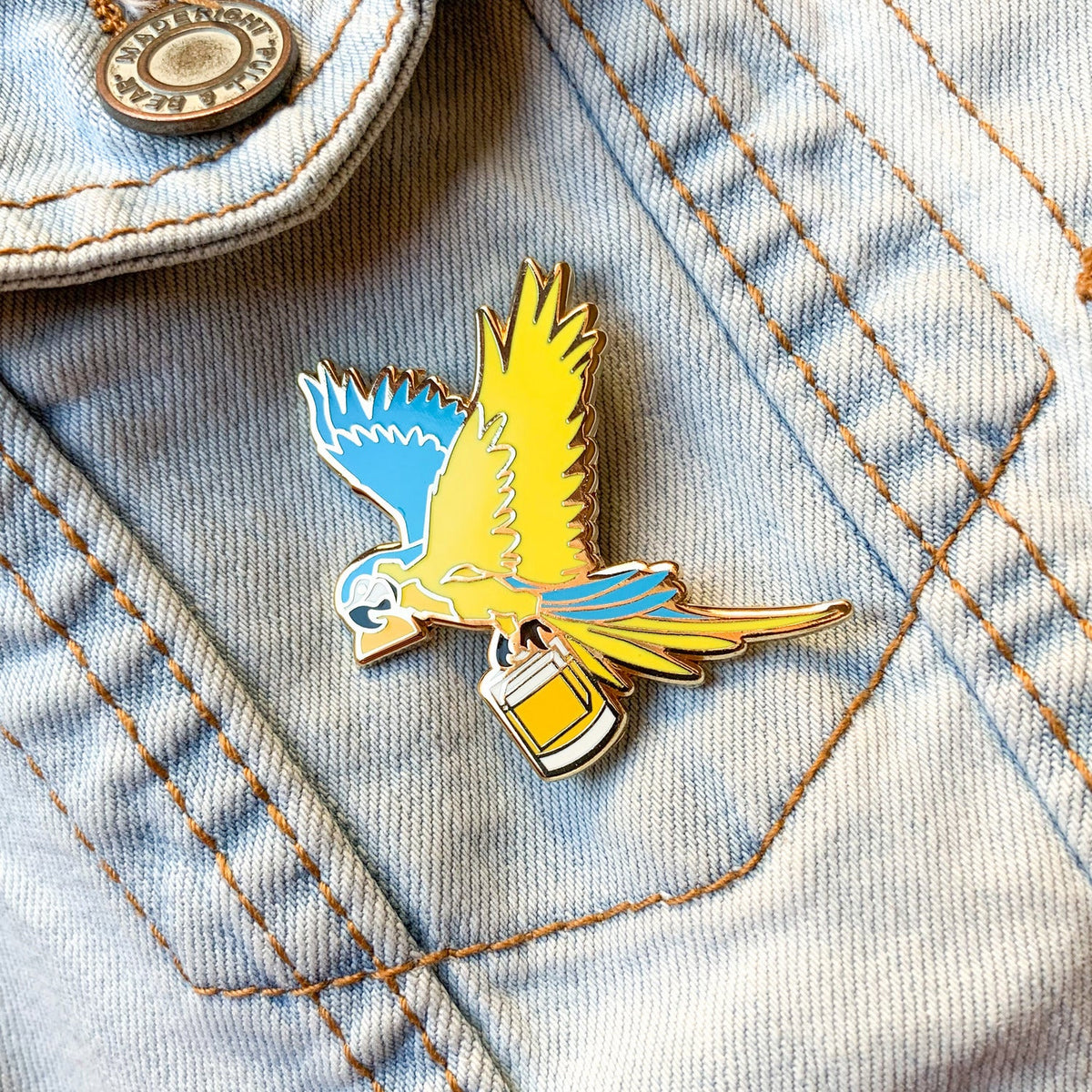 Parrot x Gin & Juice Pin - Shop Avnu