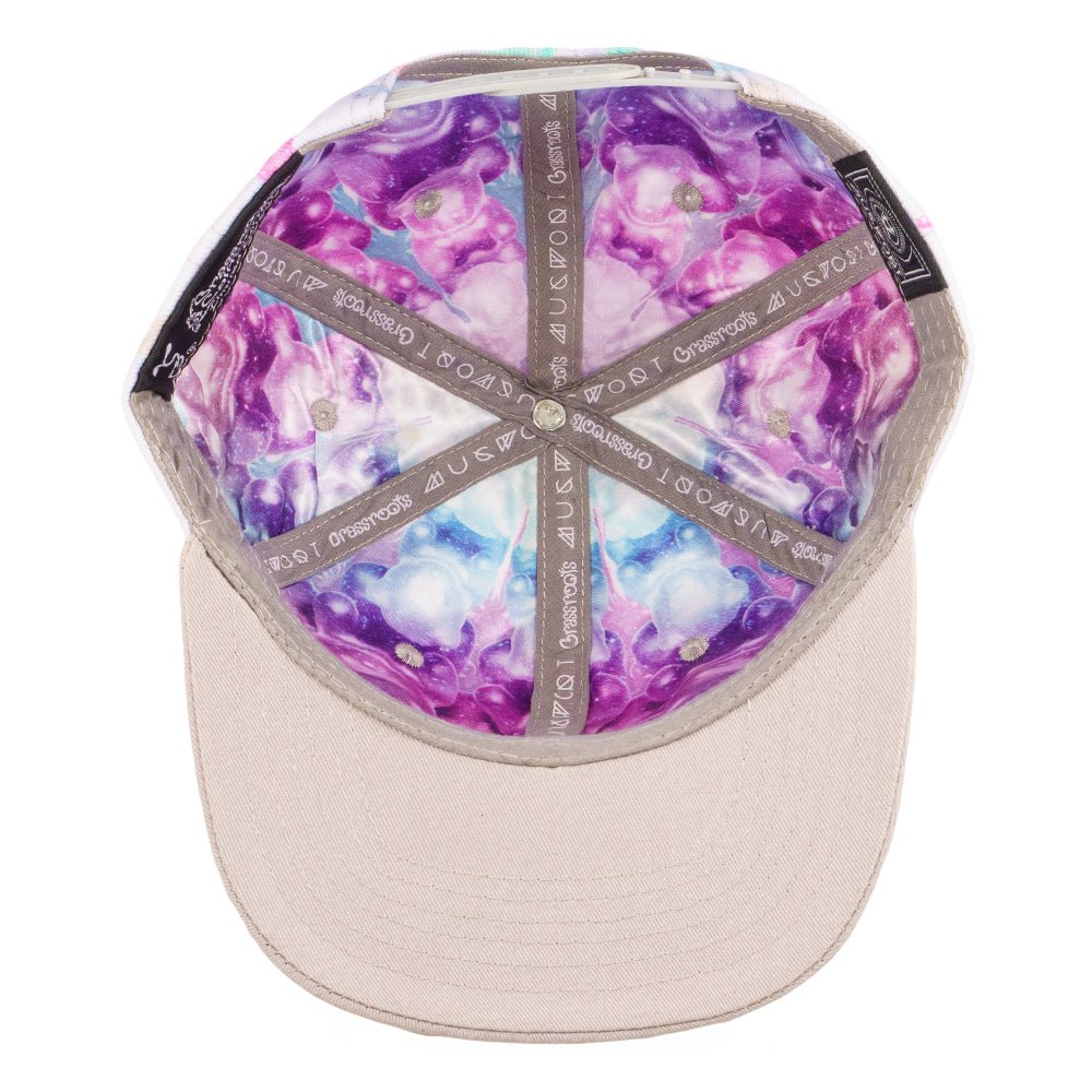 Mugwort Gummy Bear Snapback Hat - Shop Avnu