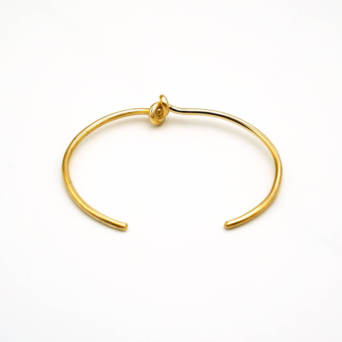 Open Knot Cuff Bracelet in Brass for Women - Tatu