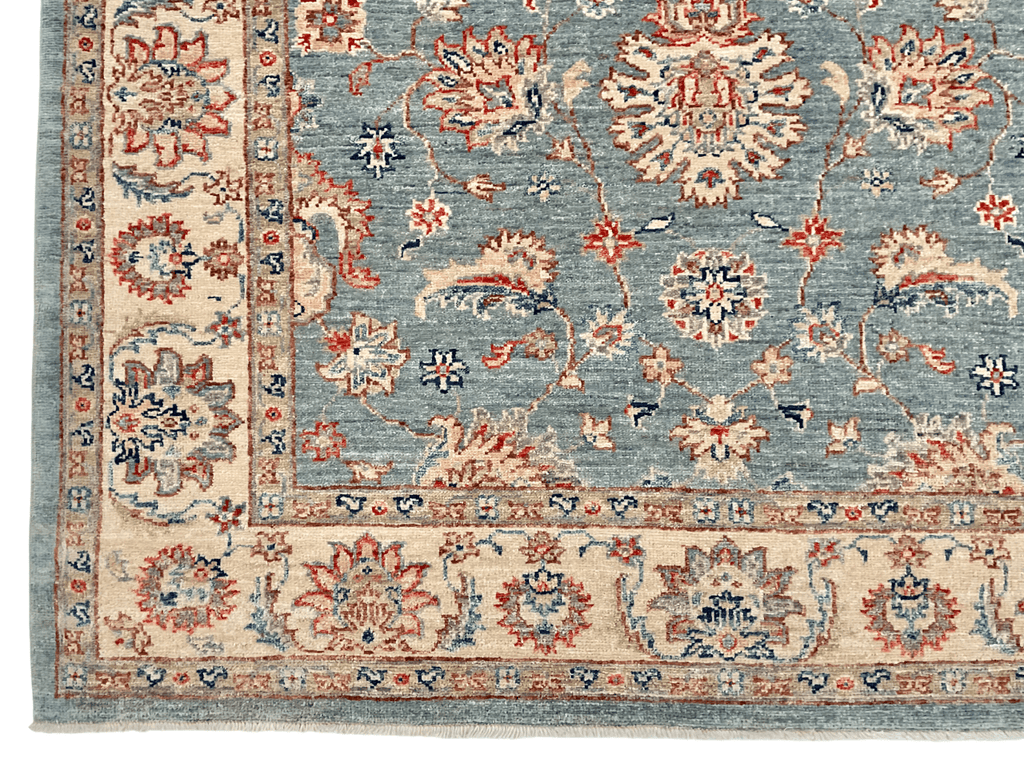 Chobi Farahan (4'02"x6'03") lt.blue/ivory