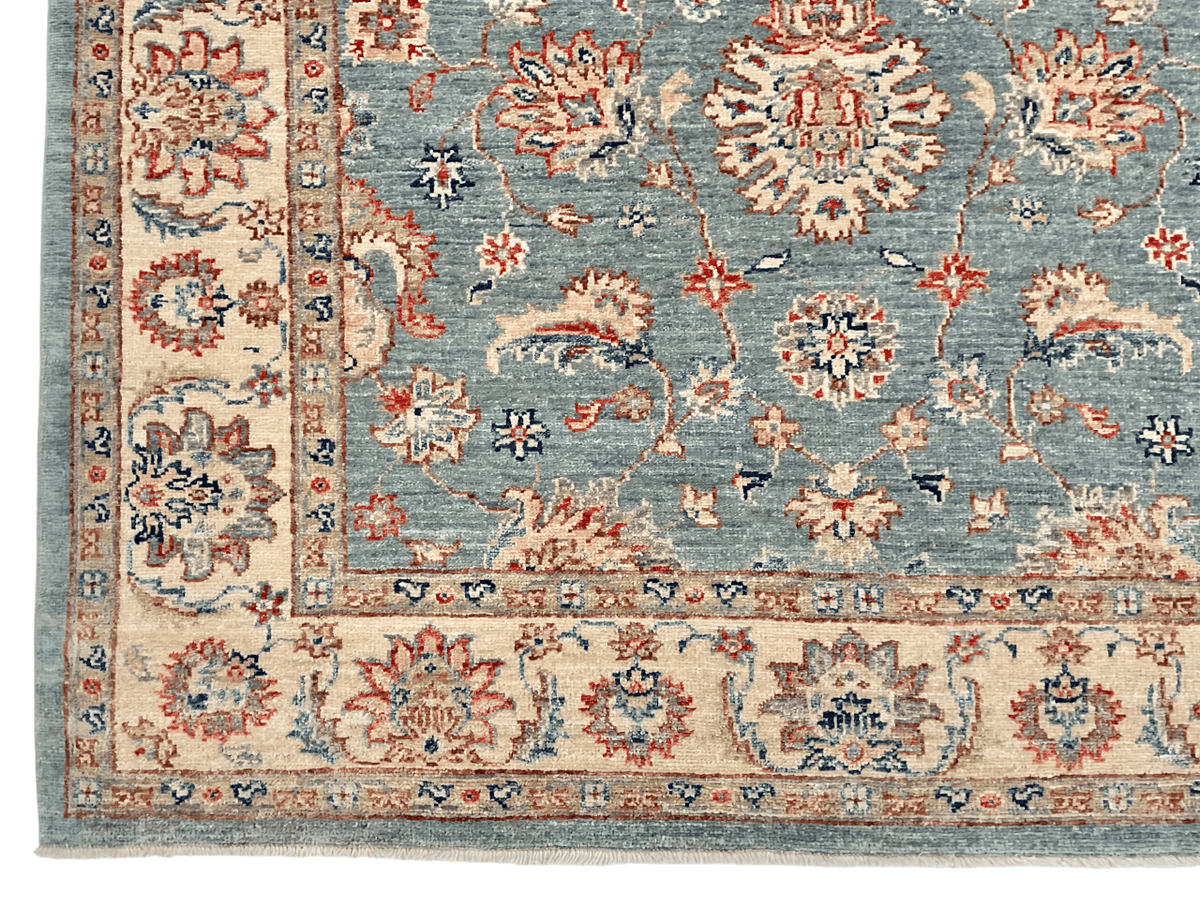 Chobi Farahan (4'02"x6'03") lt.blue/ivory