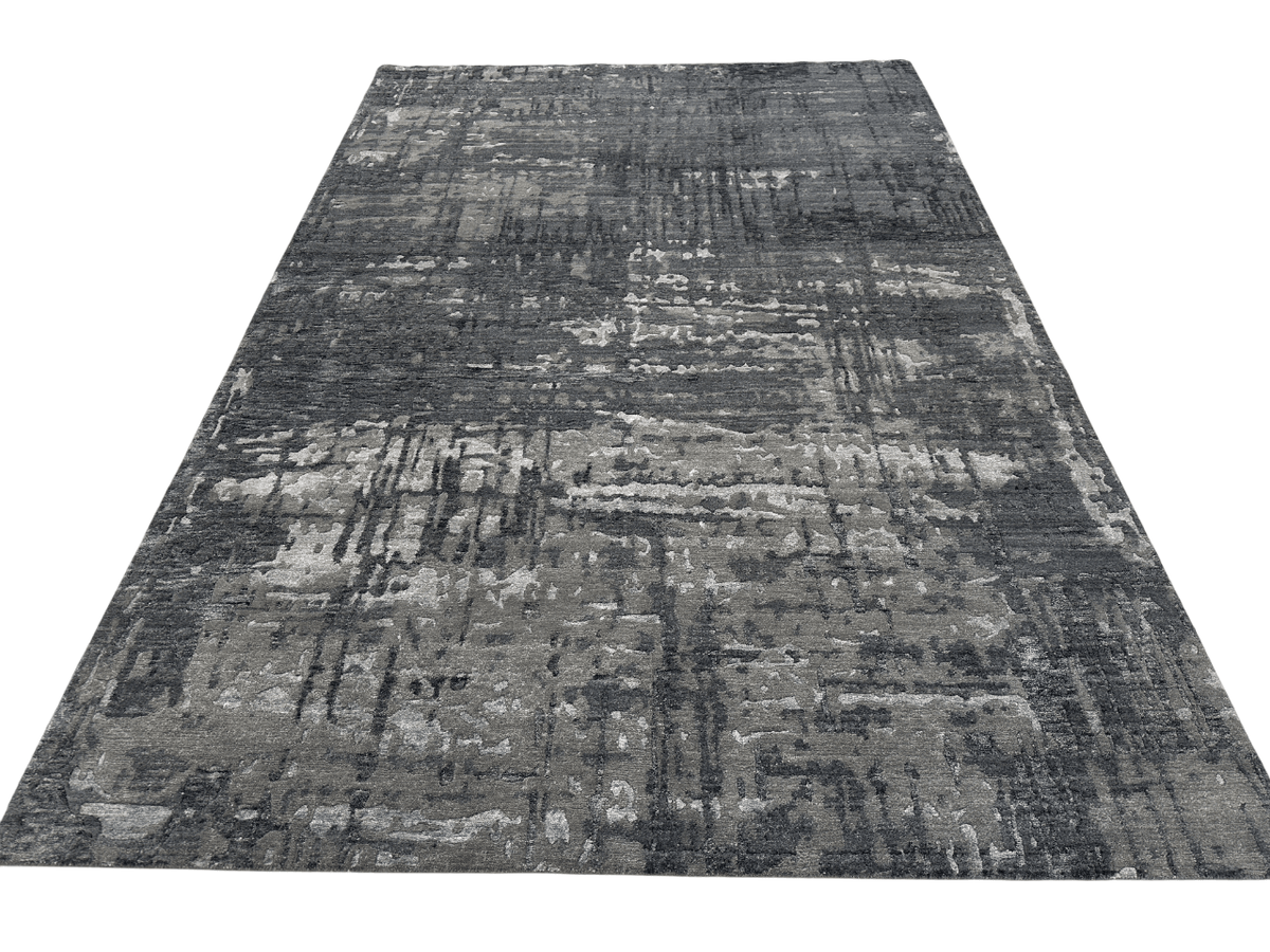Modern, Carved Tibetan-Style 6x9 (dark gray)