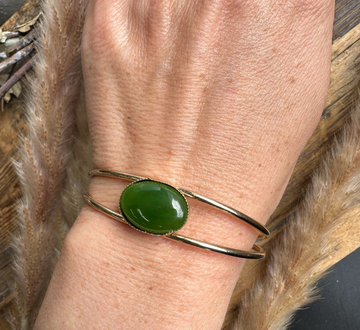 Vintage Jade Bracelet, 225 - Shop Avnu