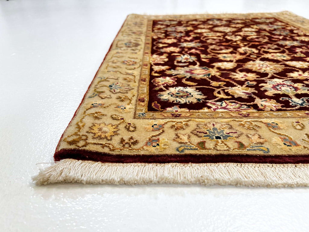 Wool w. silk Kumkapi red/ltgld 2x3