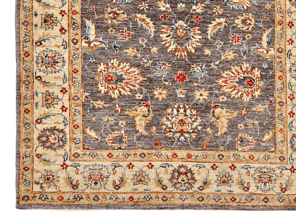 Chobi Farahan (4'00"x5'06") lavendar-gray/ivory