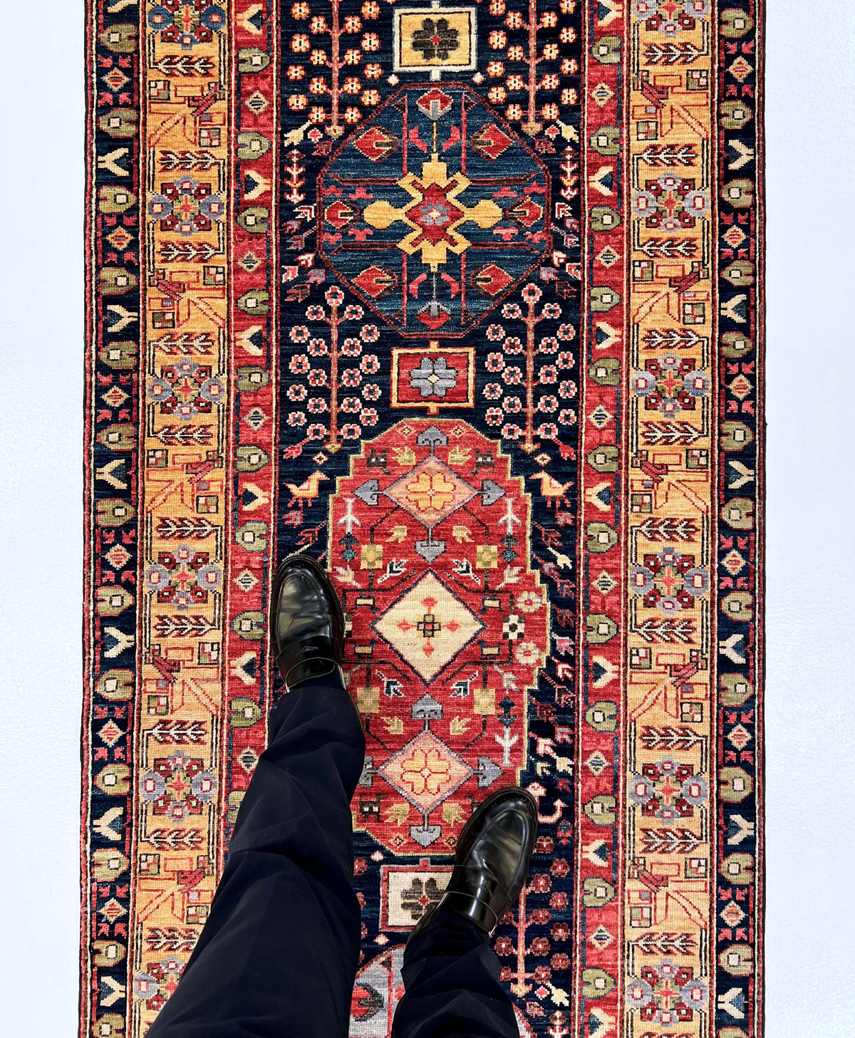 Heriz (3'x10' Runner) navy/gold/red