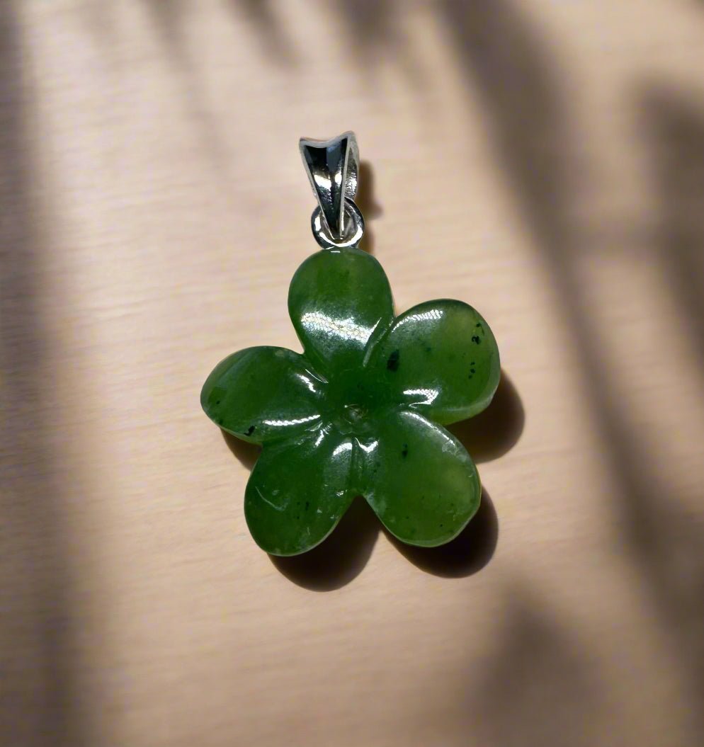 Jade Flower Pendant, Forget Me Knot - Shop Avnu