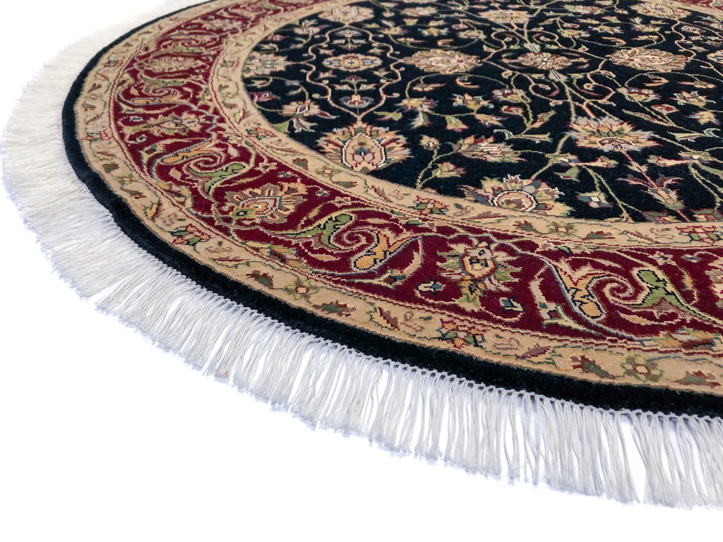 Indo-Tabriz Wool & Silk blk/dkred 4' round