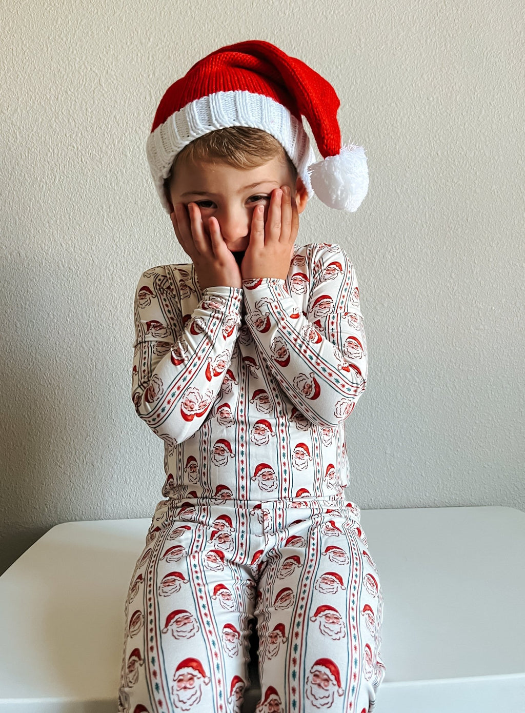 Vintage Santa Bamboo Christmas Pajamas - 2pc Set - Shop Avnu