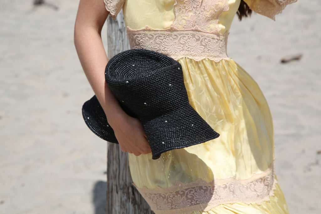 Resort Collection - Shop Avnu
