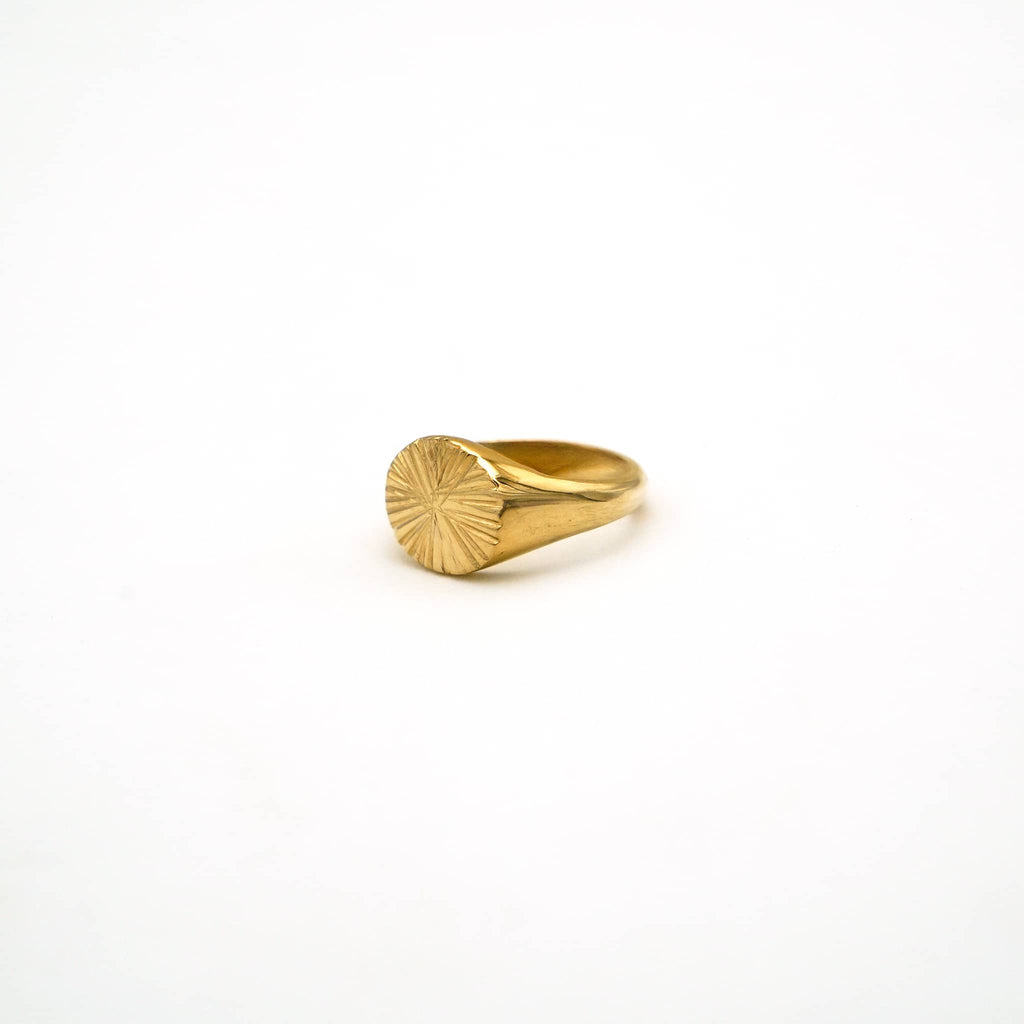 Nila Sun Signet Ring for Men and Women