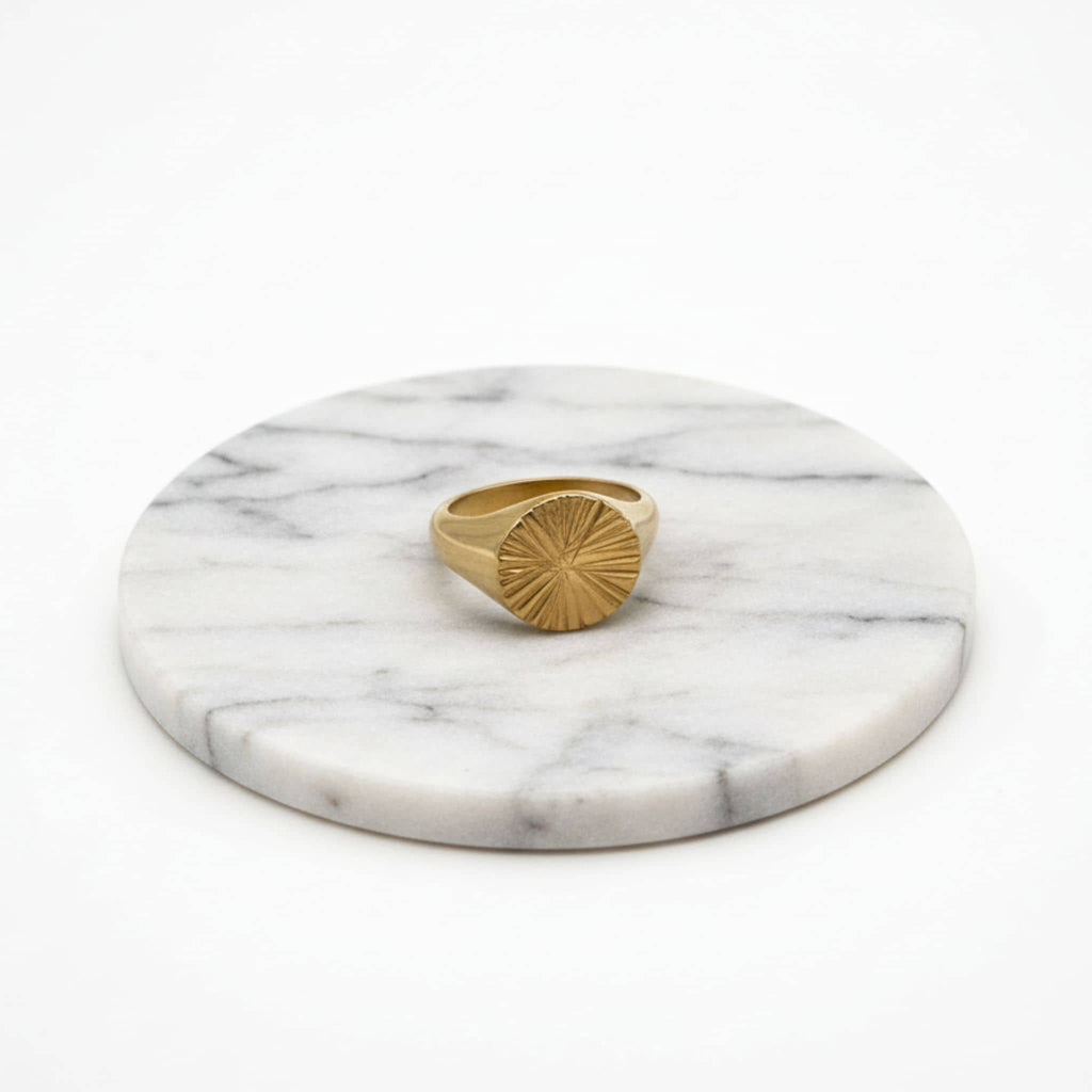 Nila Sun Signet Ring for Men and Women