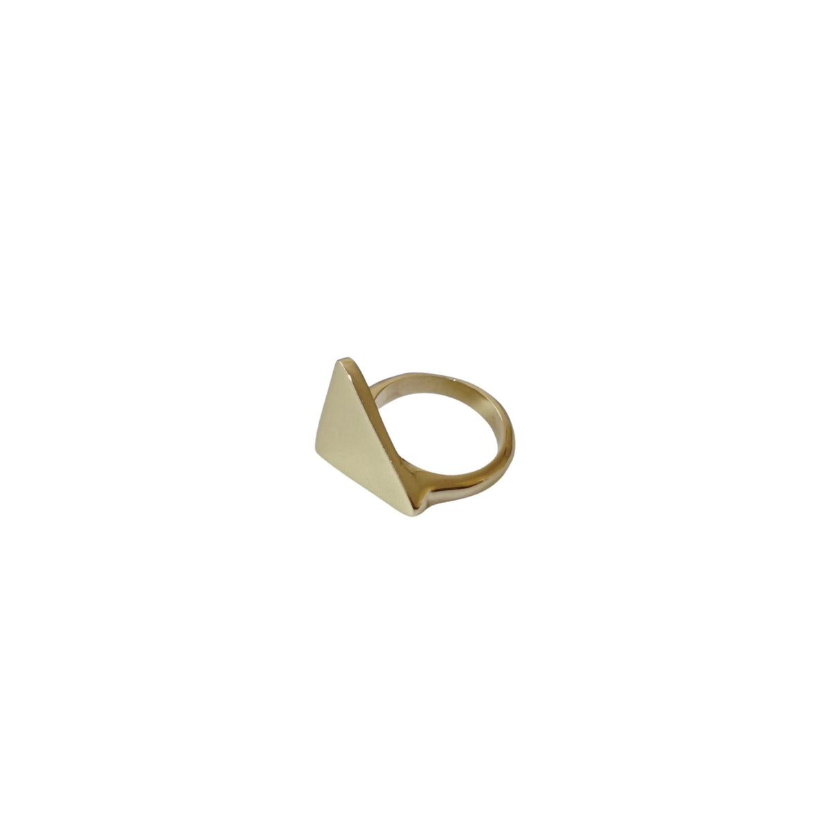 Pambo Triangular Ring for Women