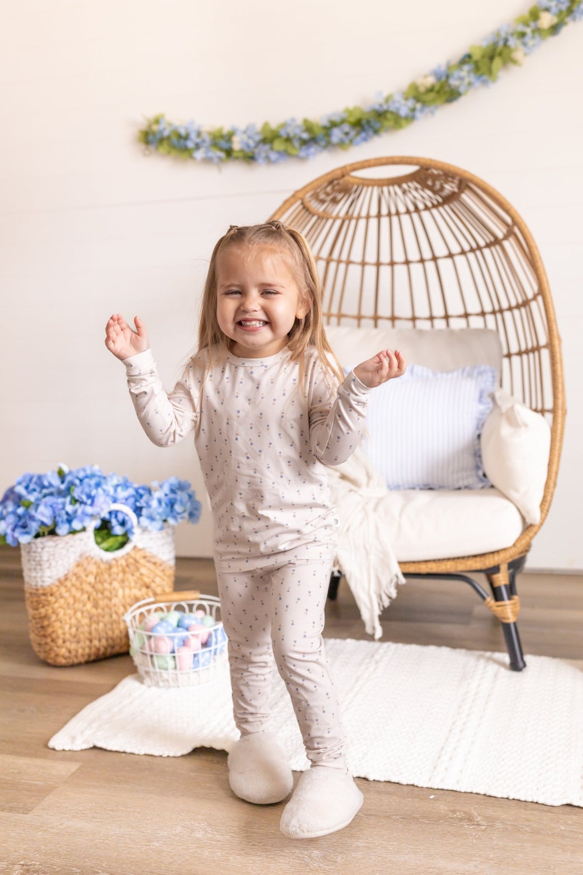 Tiny Tulips 2pc Bamboo Pajamas - Shop Avnu