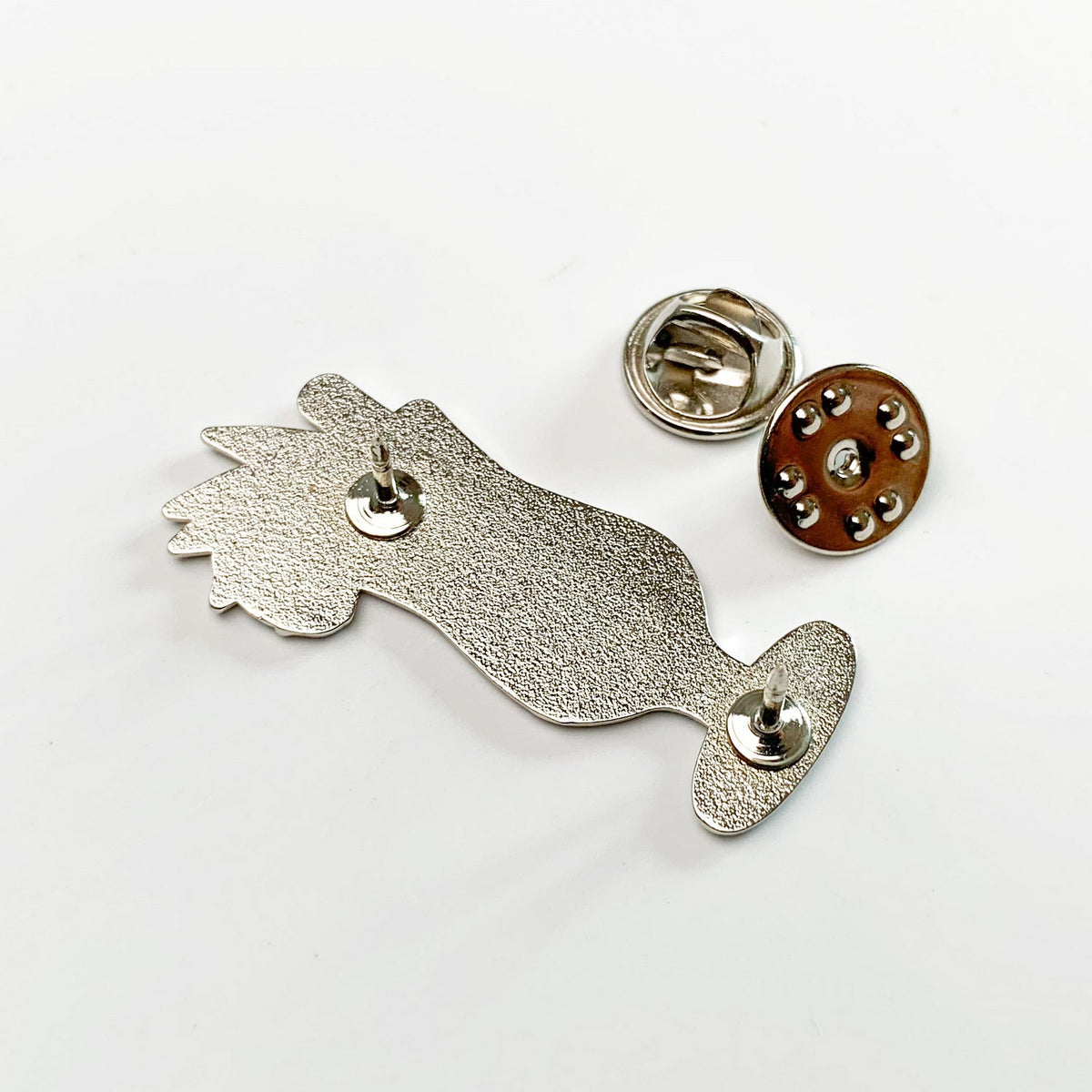 Piña Colada Cocktail Pin - Shop Avnu