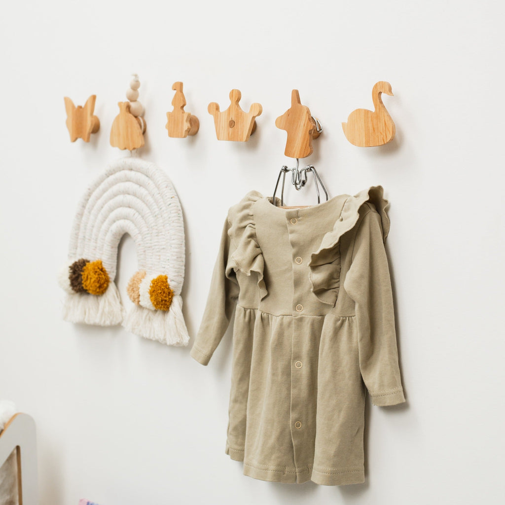 Princess wall hooks
