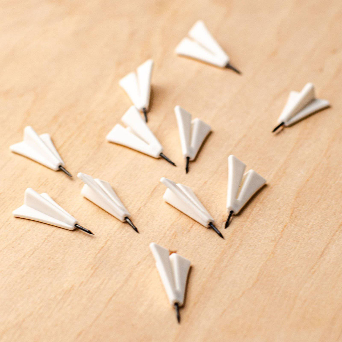 40 Airplane Push Pins