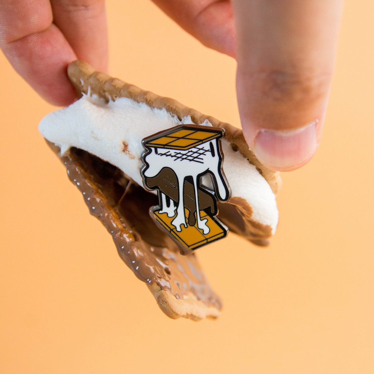 S'mores Pin - Shop Avnu