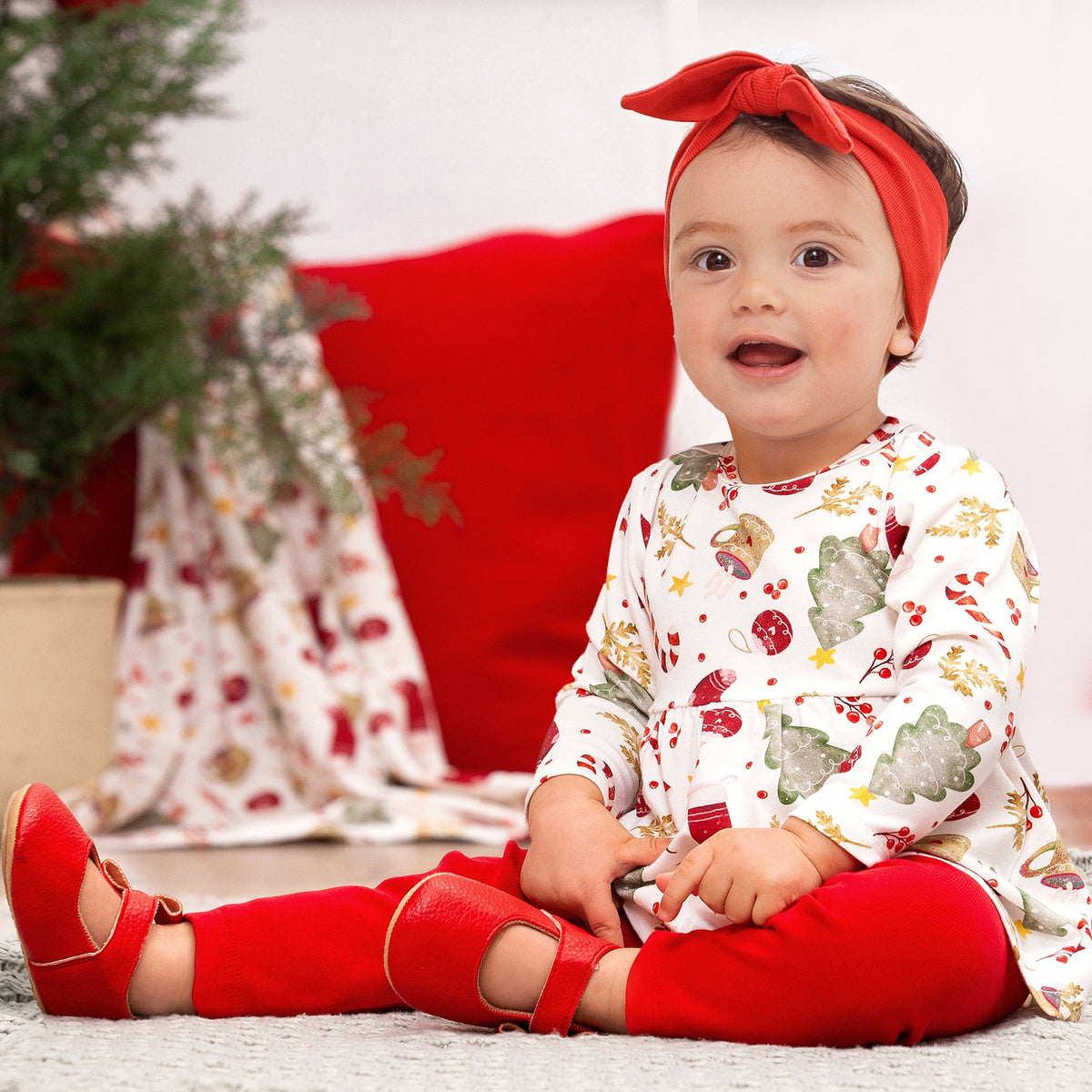Girls' Christmas Tunic Set – Bamboo Holiday Outfit Set - Shop Avnu