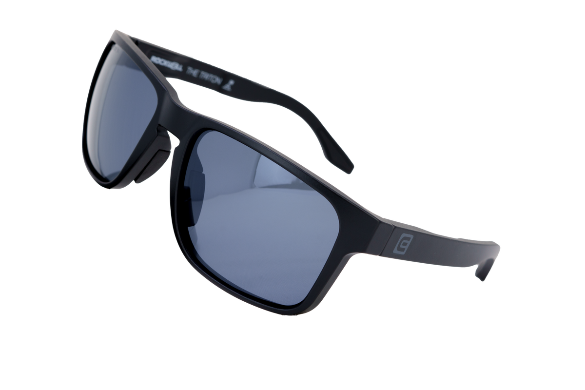 Triton (Black/Black) - Floatable