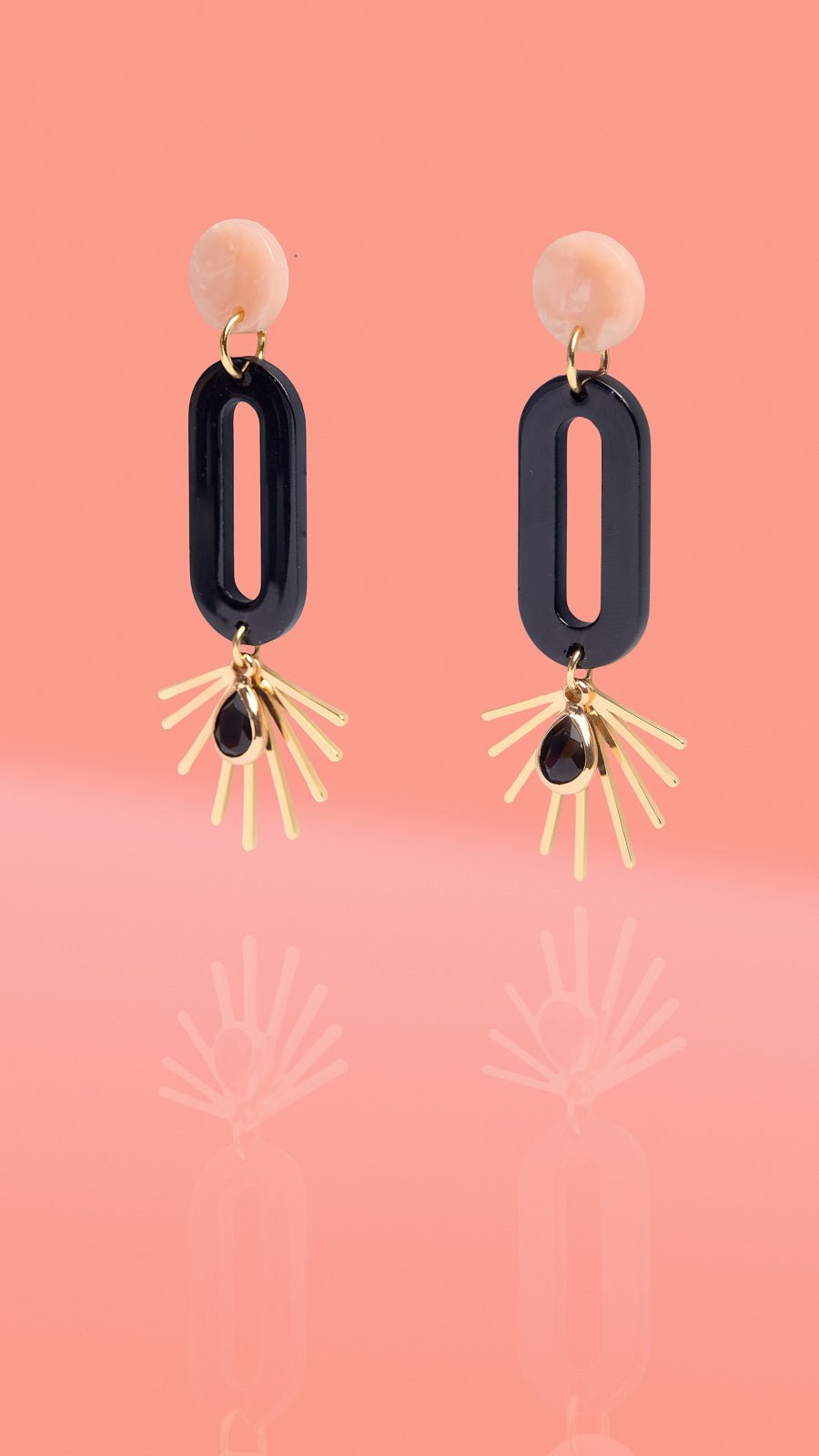 Black Oval Resin Starburst Hoop - Shop Avnu